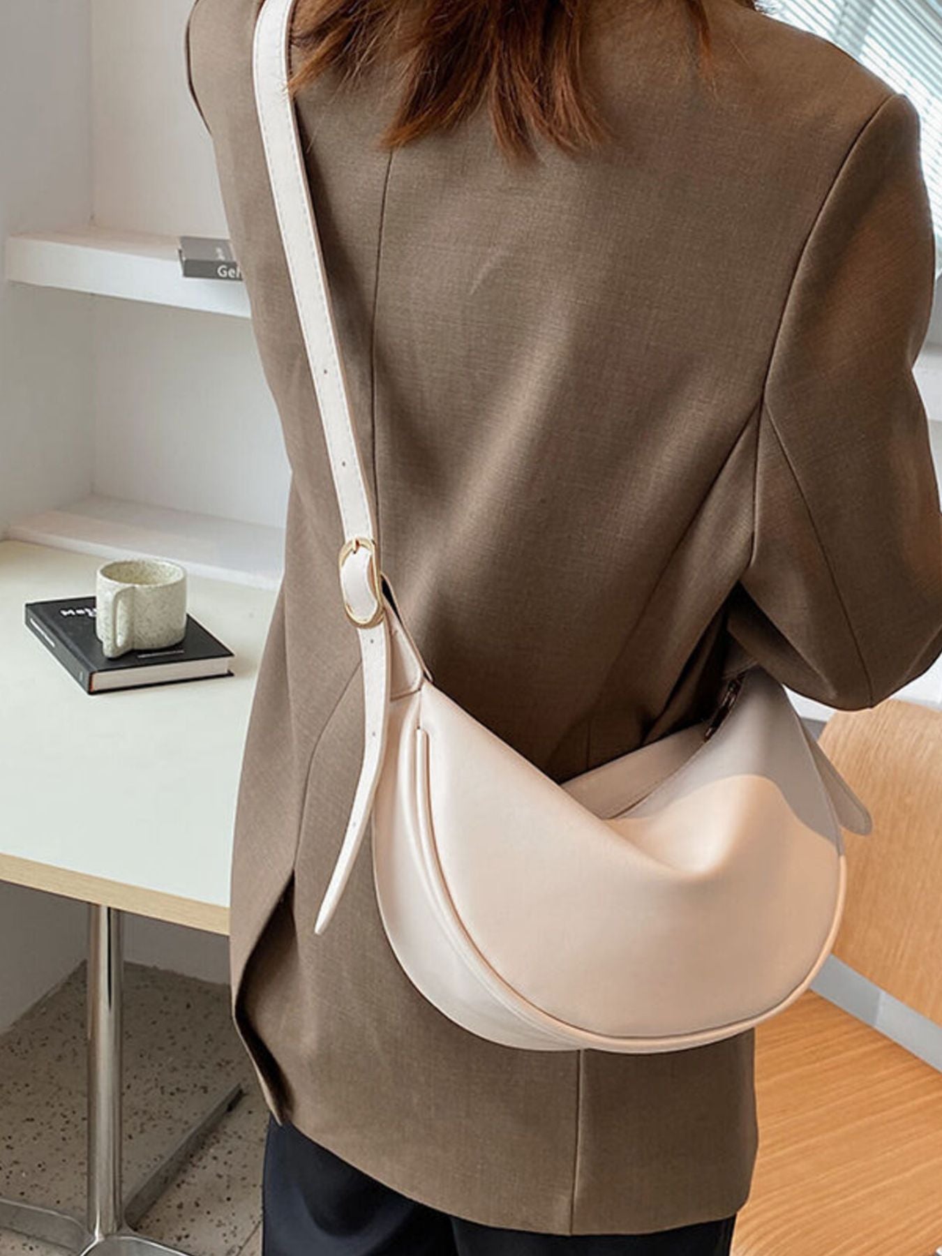 220007c5-51ae-41f8-a561-b33b1523d49c-Max