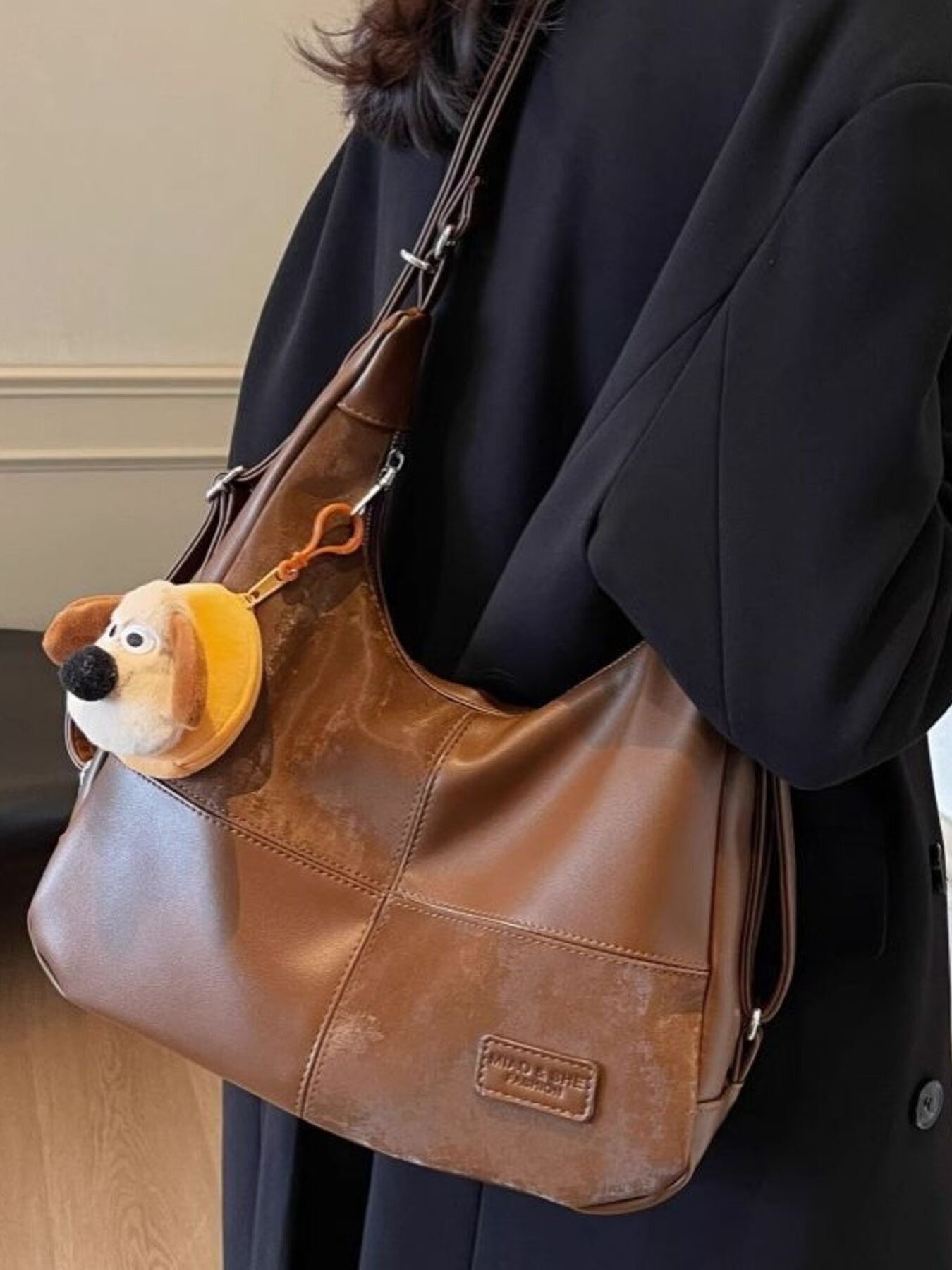 3d8023aa67044363aba774d4d41c38c8-Max