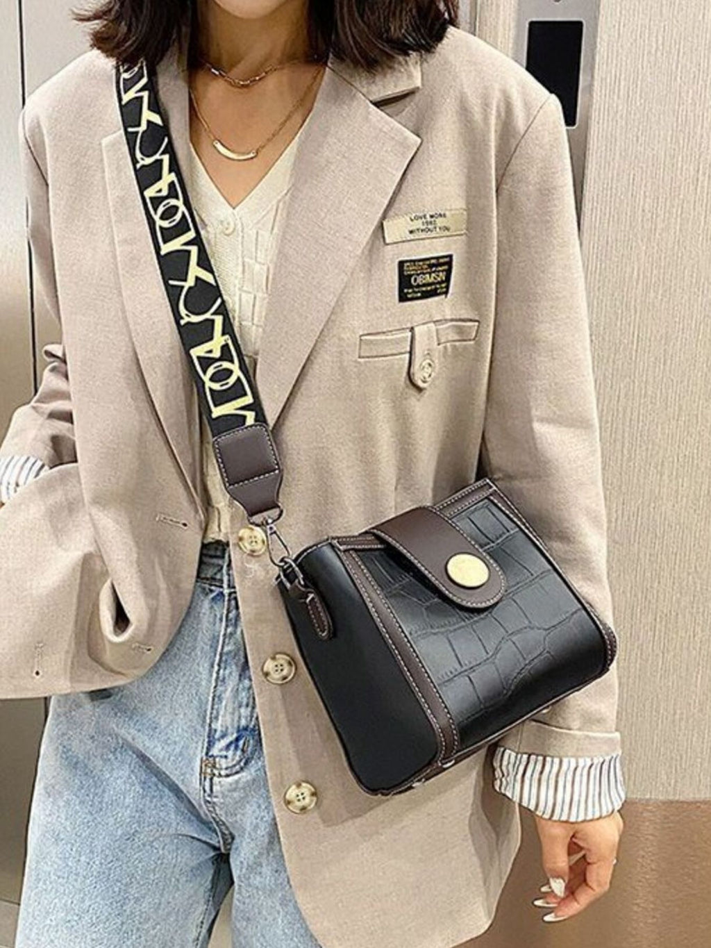 Crocodile embossed wide strap crossbody bag in premium PU leather, trendy and stylish for everyday use.