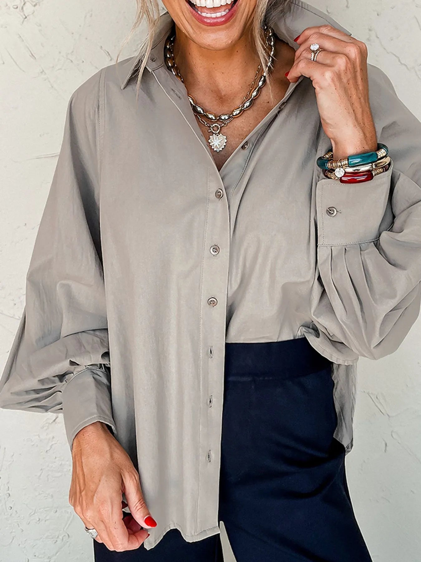 Women's 100% cotton button-up lantern sleeve shirt, casual blouse with a relaxed fit, featuring a classic collar and button-front design.