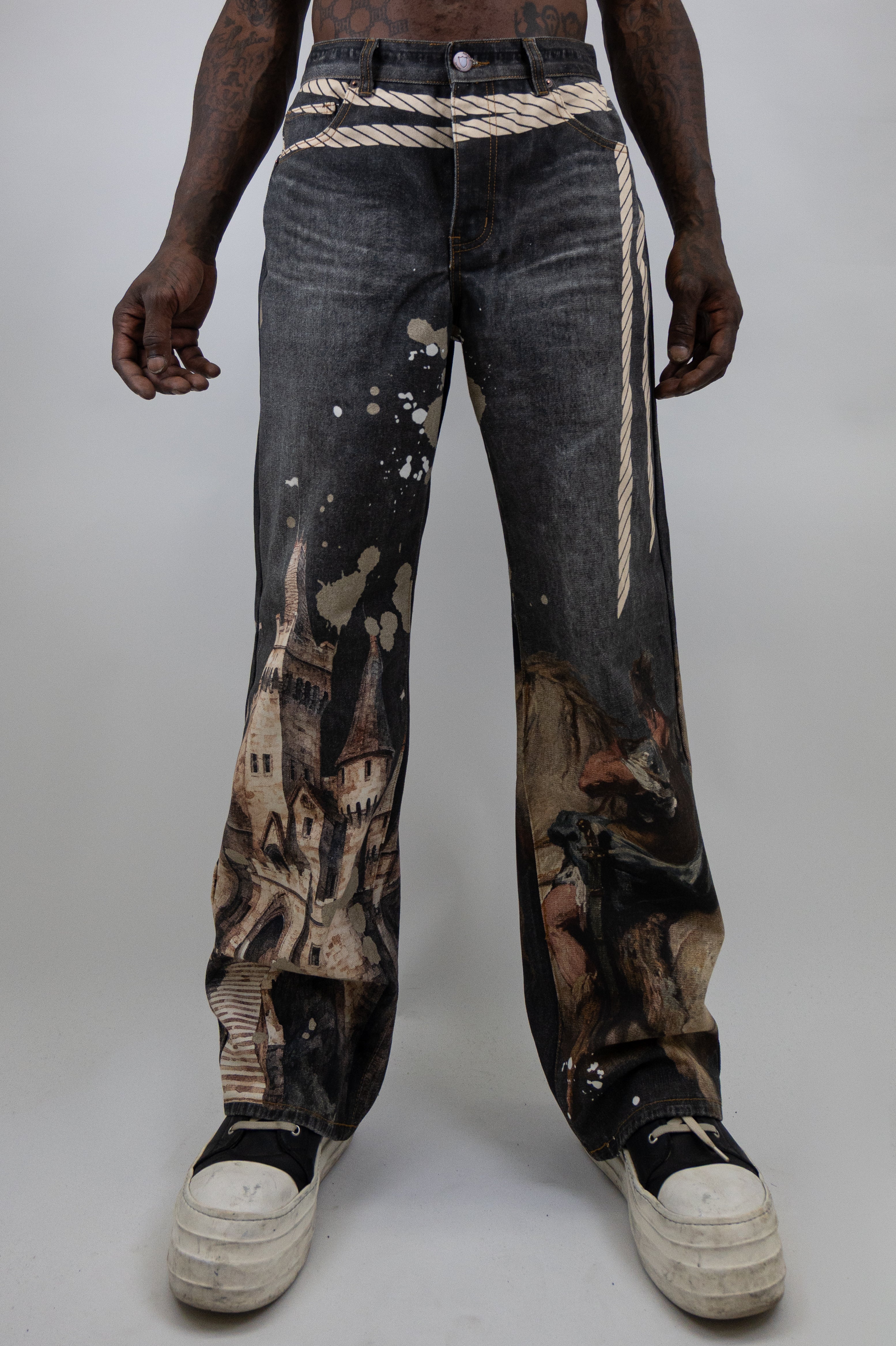 RM203B Castle - Graphic Printed Baggy Jeans