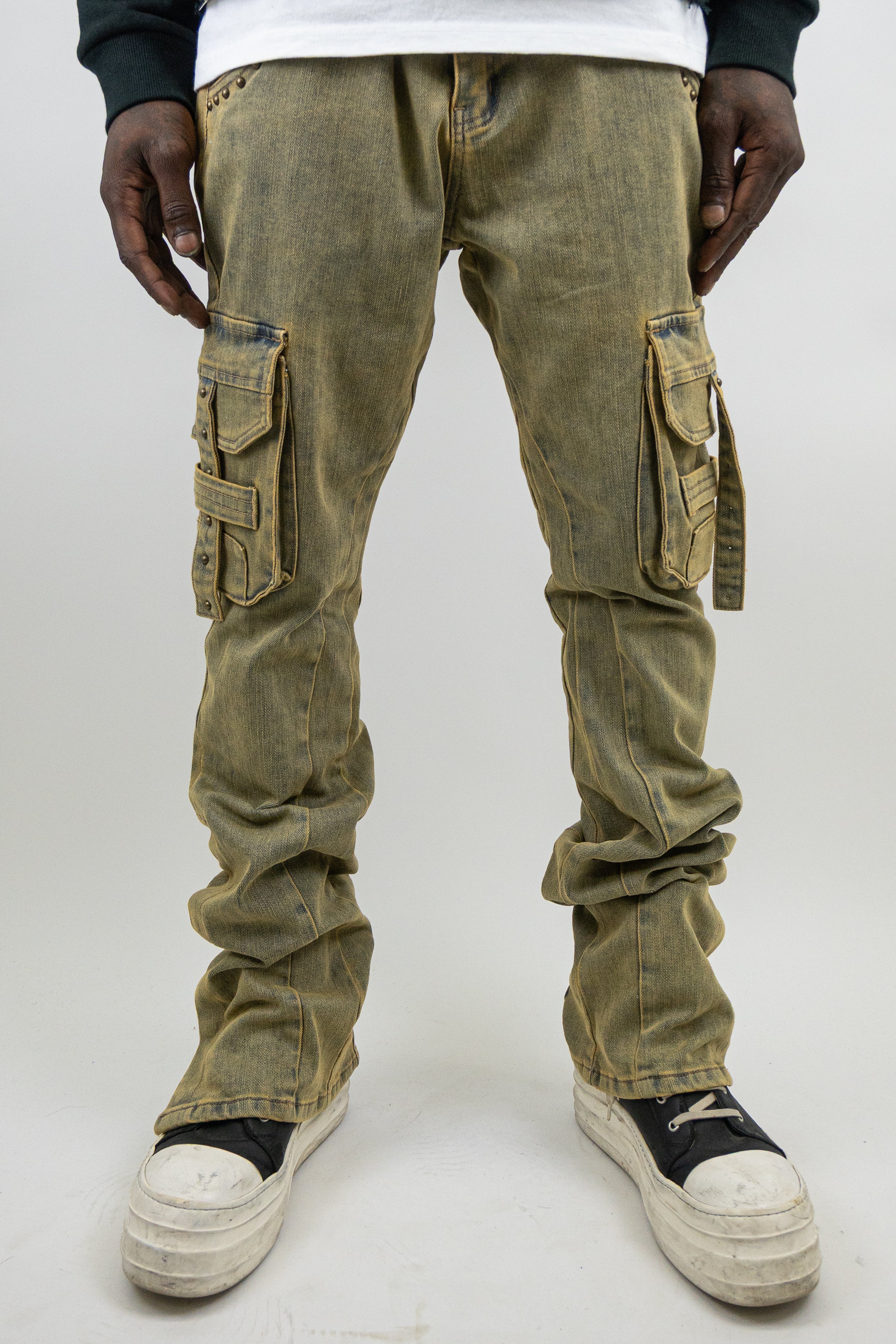 RM207SK -Studded Stacked Cargo Jeans ARMOR JEANS