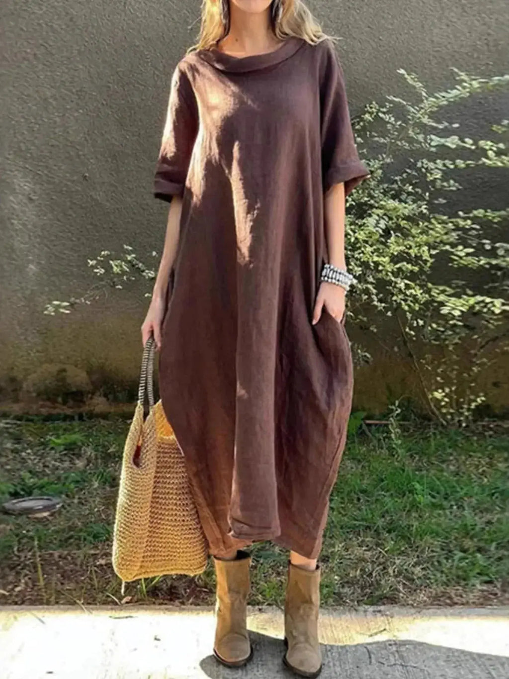 Full-length plush fashion hub casual loose fit round neck midi dress with pockets, plus size, comfortable and stylish for everyday wear.