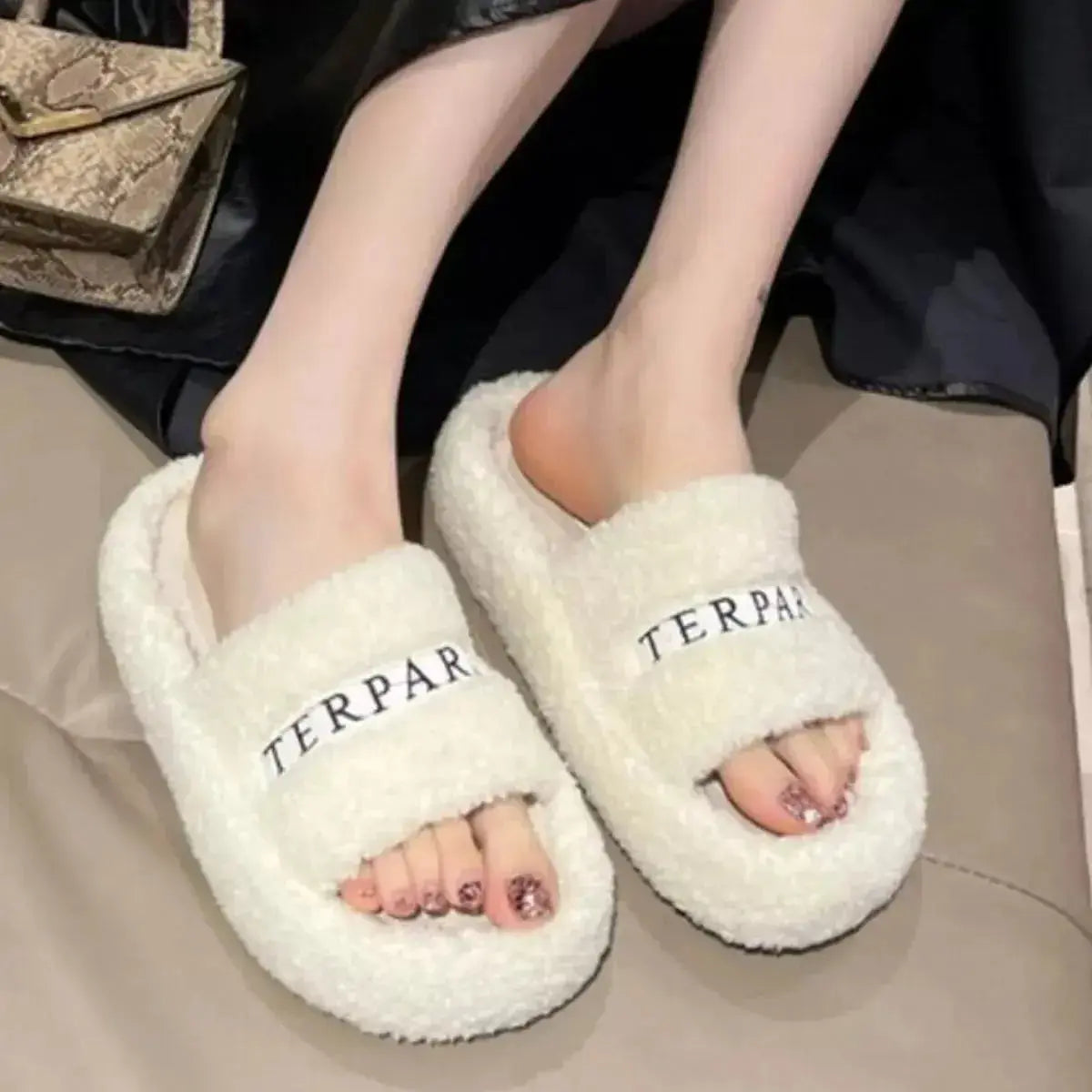 Ultra-soft fuzzy open toe slippers for women by Plush Fashion Hub, featuring plush faux fur and comfortable open-toe design.