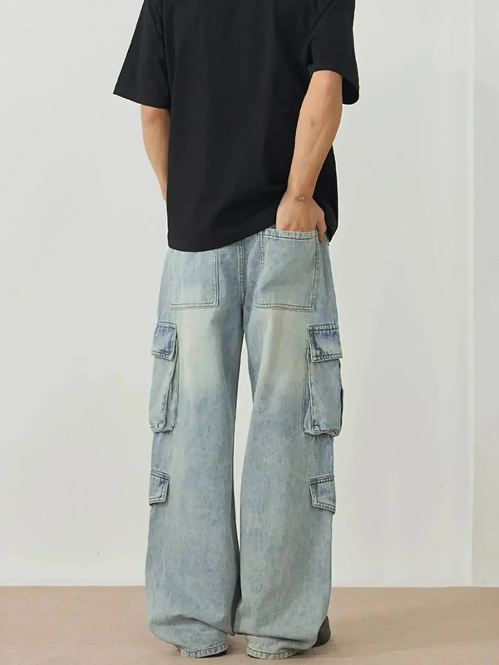 Men's Wash Wide Leg Cargo Jeans - Plush Fashion Hub