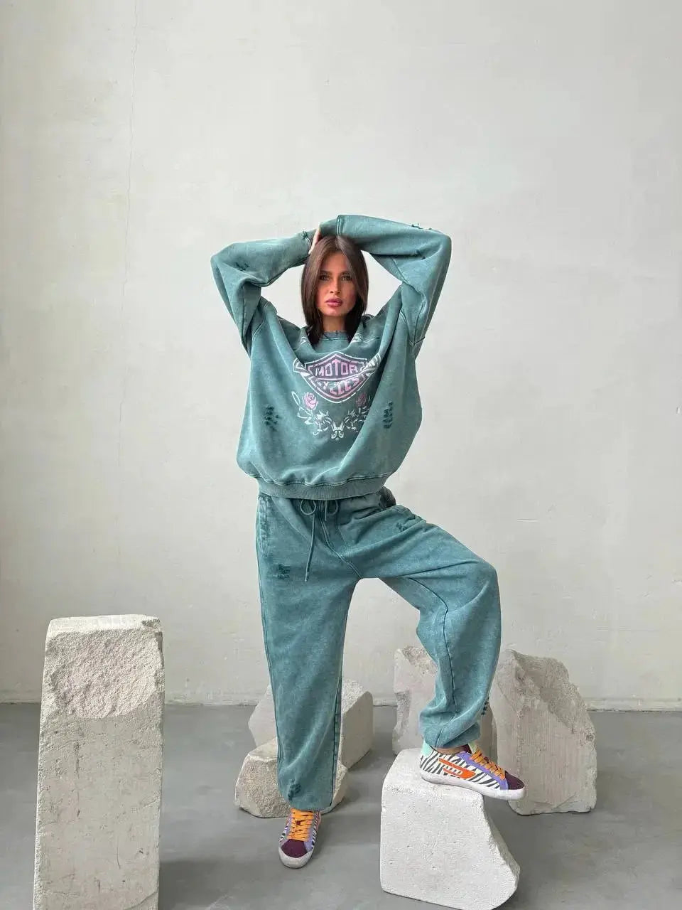 Suit Women's Letter Printed Crew Neck Sweatshirt - Plush Fashion Hub