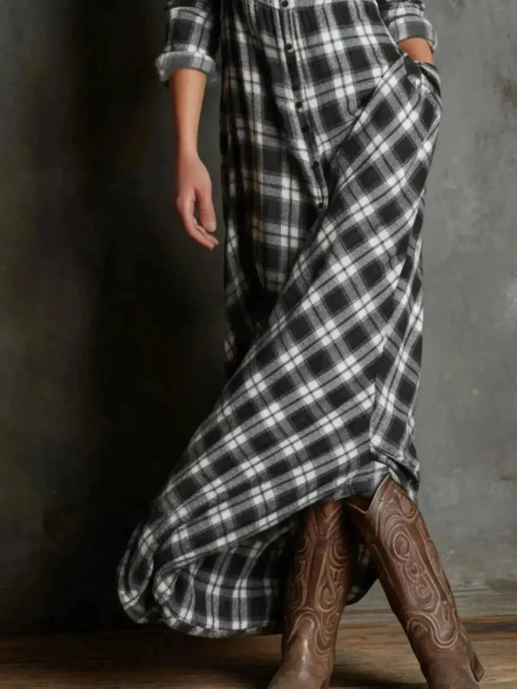 Full Size Plaid Button-Down Maxi Dress Plus Size - Plush Fashion Hub