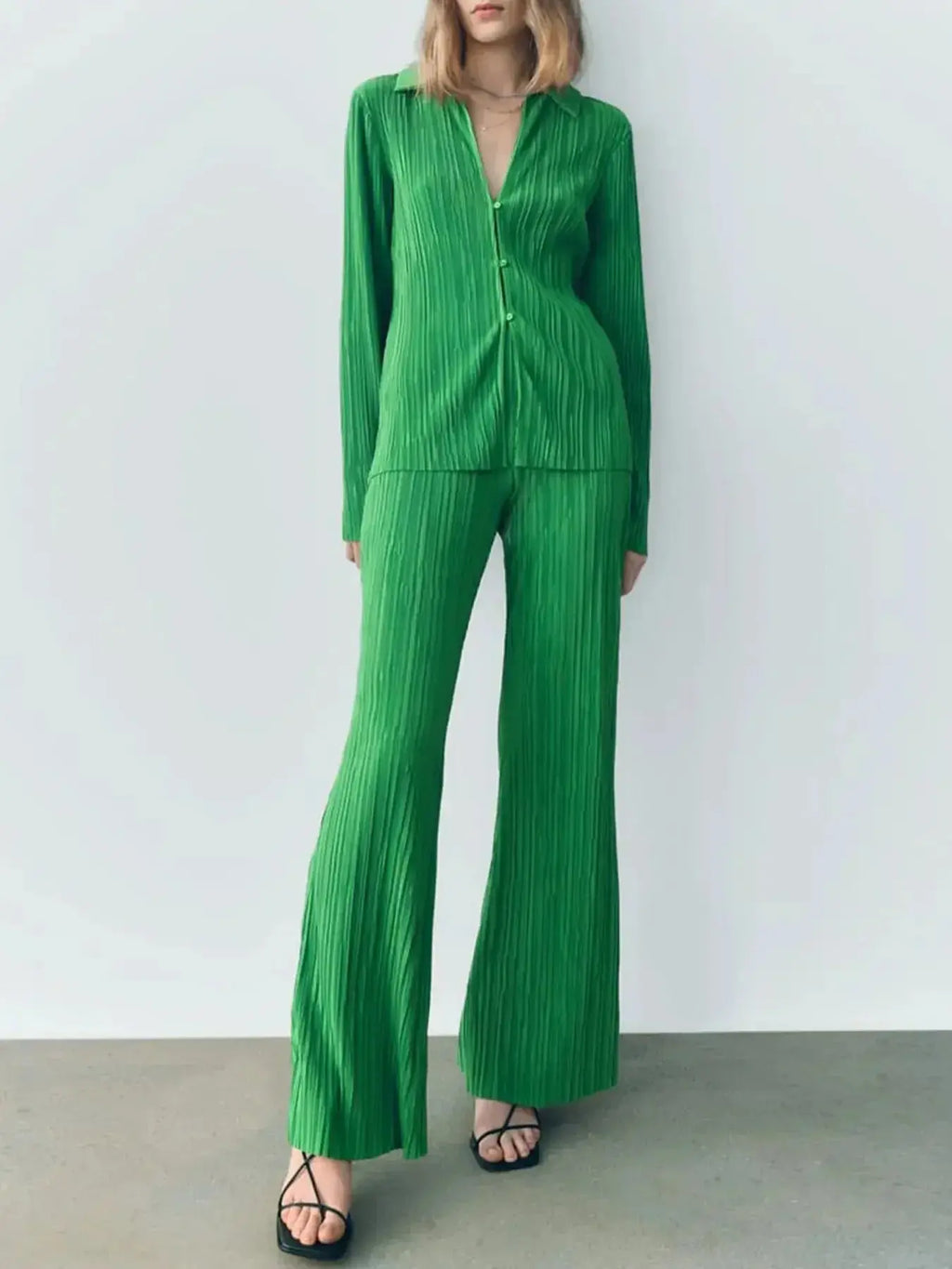 Texture Long Sleeve Top and Pants Lounge Set - Plush Fashion Hub