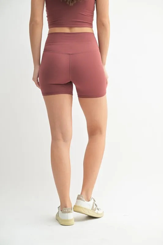 Light blue Venice Cloud contour biker shorts from MONO B for active wear, featuring a snug fit and comfortable stretch.